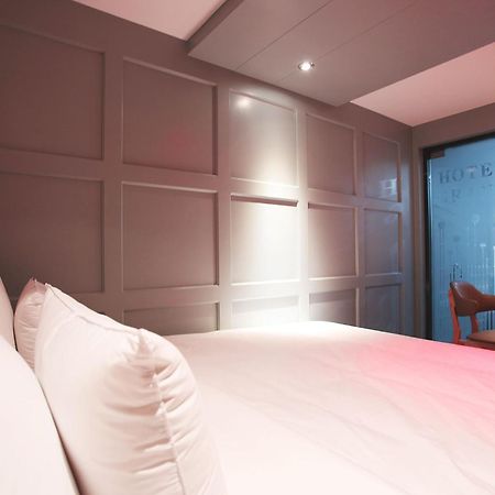 Goodstay Grand Motel Chuncheon Exteriör bild